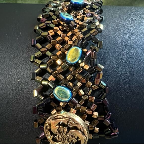 Iridescent Czech Bead Handwoven Bracelet in Gift Box - Picture 3 of 4